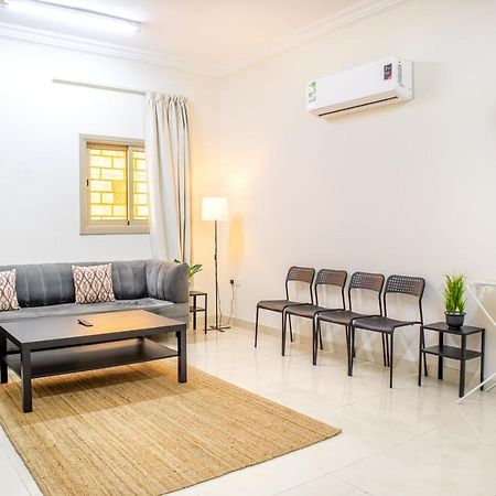 Luxurious Family 3 Bedroom Apartments 10 Mins Drive To Al-Masjid Nabawi - Nozol Noor 1 Medina Eksteriør billede
