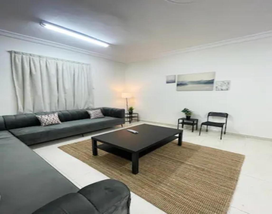 Luxurious Family 3 Bedroom Apartments 10 Mins Drive To Al-Masjid Nabawi - Nozol Noor 1 Medina Eksteriør billede