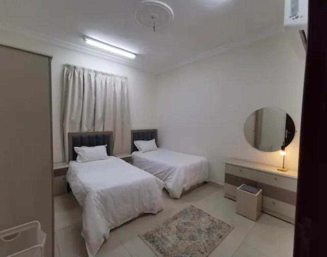 Luxurious Family 3 Bedroom Apartments 10 Mins Drive To Al-Masjid Nabawi - Nozol Noor 1 Medina Eksteriør billede