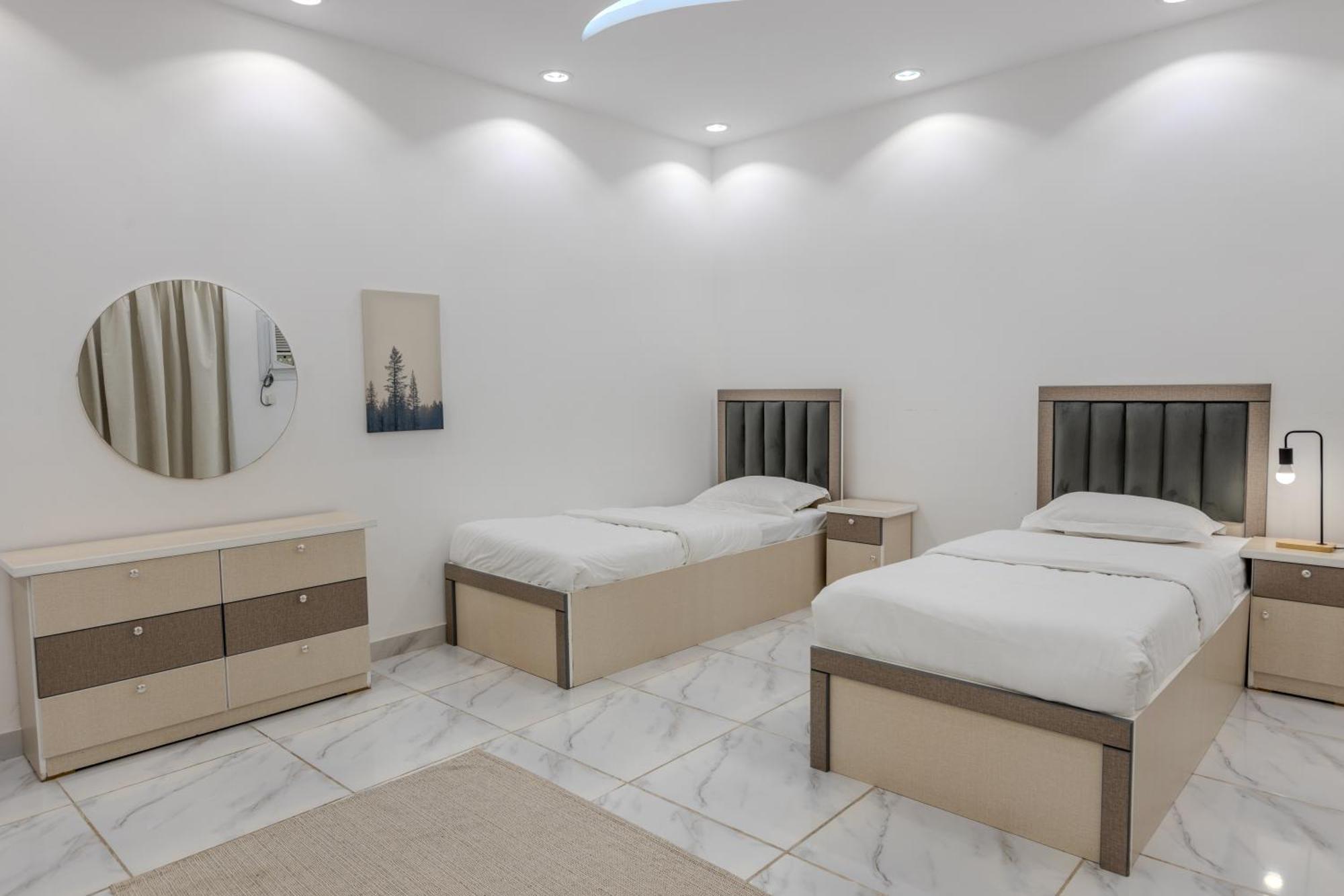 Luxurious Family 3 Bedroom Apartments 10 Mins Drive To Al-Masjid Nabawi - Nozol Noor 1 Medina Eksteriør billede